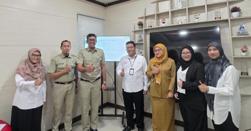 PLN UID Jakarta Raya Perkuat Transformasi Layanan Digital, UP3 Pondok Kopi Berikan Apresiasi Pelanggan Melalui Program NGEBUT 2026