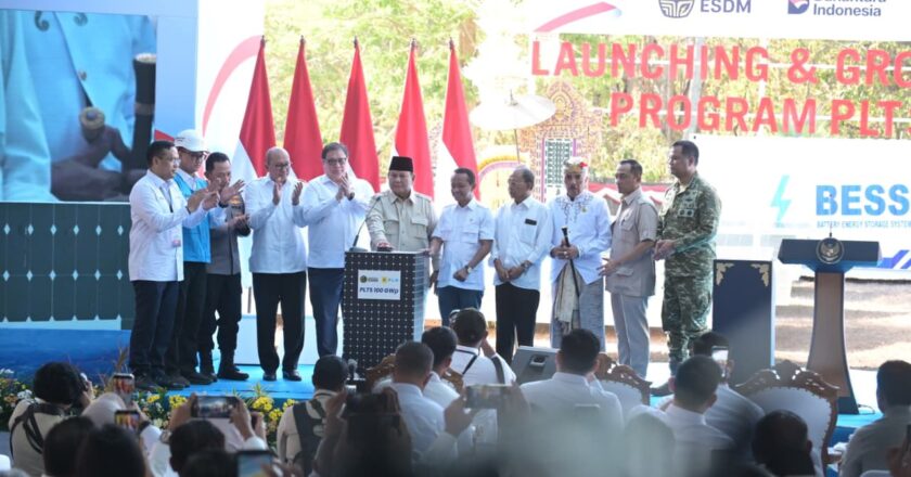 PLTS 100 GWp Diluncurkan, PLN Siap Dukung Akselerasi Pengembangan EBT Menuju Swasembada Energi