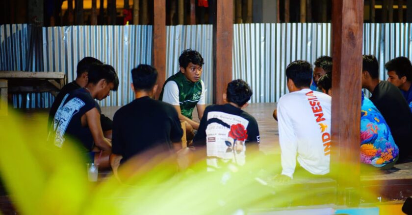 PLN Dukung Regenerasi Penjaga Laut Lewat Edukasi Digital di Pulau Sabira