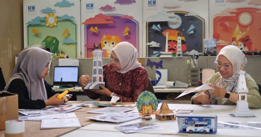 Merajut Asa Lewat Lembaran Kertas Ichinogami: Kisah Pemberdayaan Perempuan Bersama Hub UMK PLN