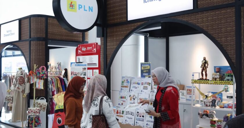 Sukses Curi Perhatian Pasar, UMK Binaan PLN Ichinogami Tembus Omzet Rp2 Miliar Lewat Kriya Kertas Ramah Lingkungan