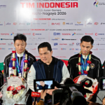 Tiba di Tanah Air, Menpora Erick Thohir Minta Atlet Angkat Besi dan Bulu Tangkis Fokus ke Olimpiade 2028