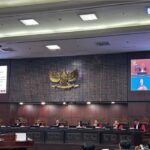 Putusan MK Ijazah Gibran, Bambang Widjojanto Desak KPU Tanggung Jawab