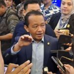 Bahlil Tegaskan Gaji Tetap Satu Meski Rangkap Jabatan