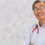Banyak Dokter Tua di AS Pengalaman atau Risiko Keselamatan Pasien